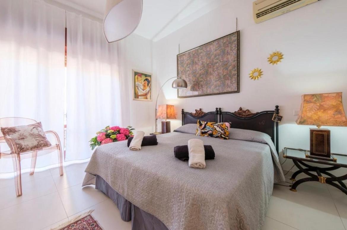 Bed and Breakfast Casa Luce Milazzo Exterior foto