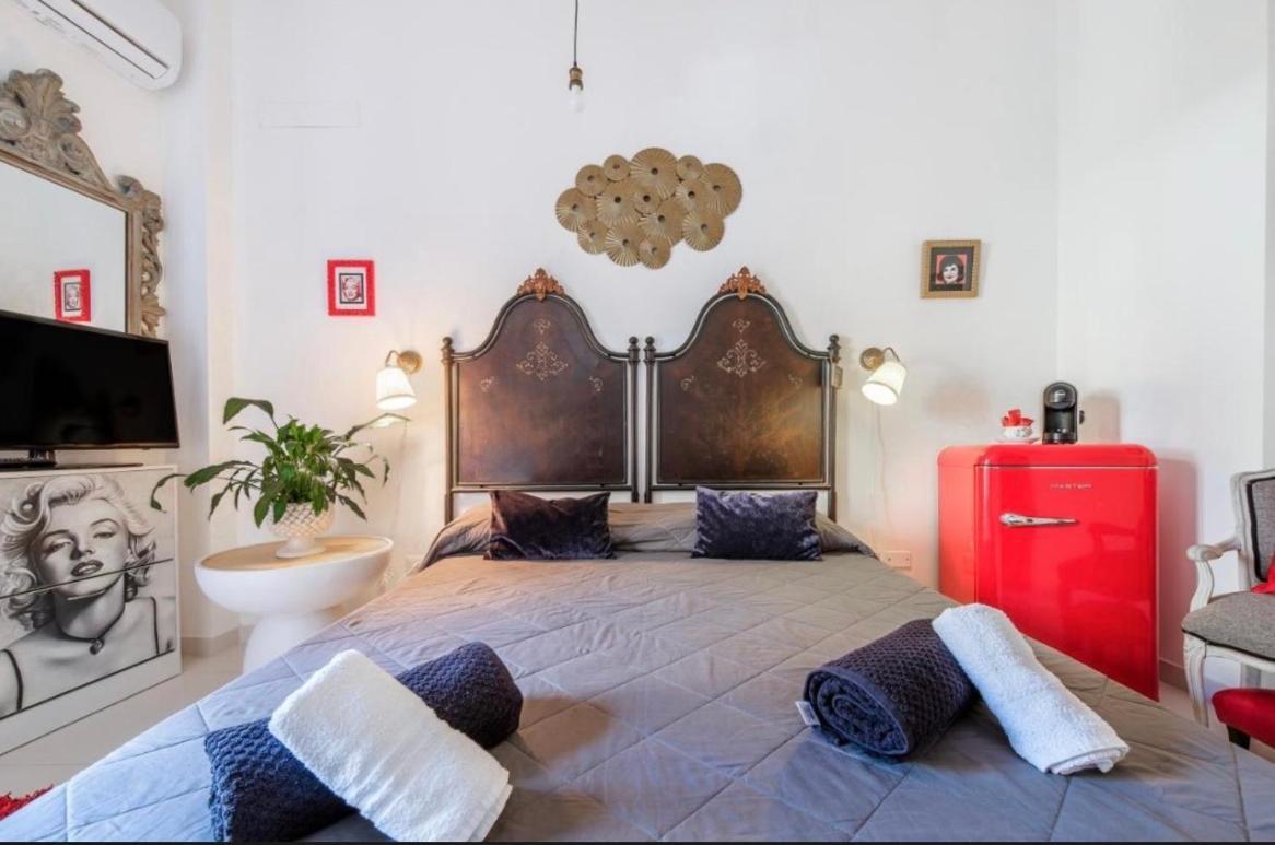 Bed and Breakfast Casa Luce Milazzo Exterior foto